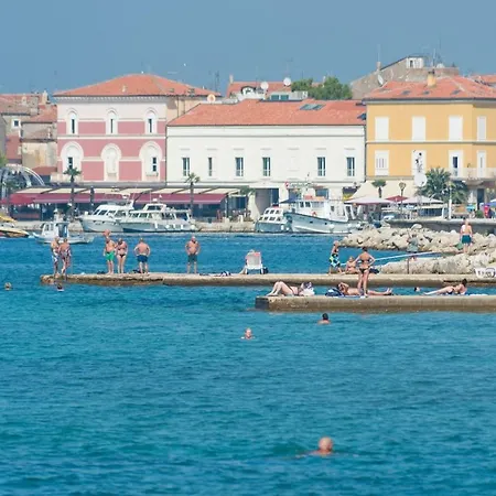 Ruzica Pensionat 3*