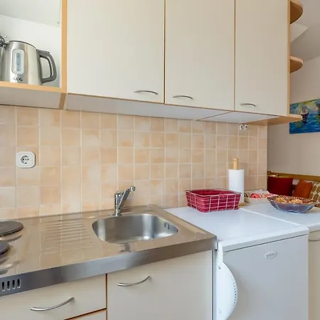 Gostinjska kuća Ruzica 3*