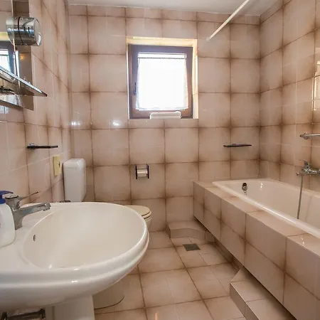 Ruzica Gostinjska kuća