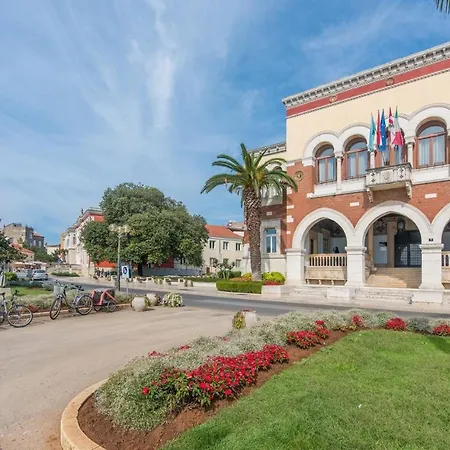 Ruzica بيت ضيافة