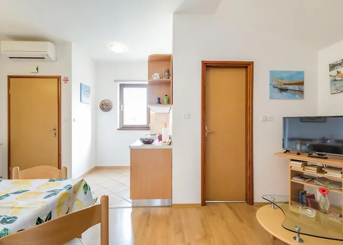 Ruzica Πανσιόν Πόρετς